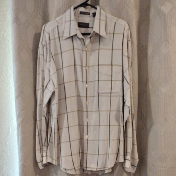Van Heusen Men's Cream and Tan Plaid Shirt Large - Picture 1 of 6